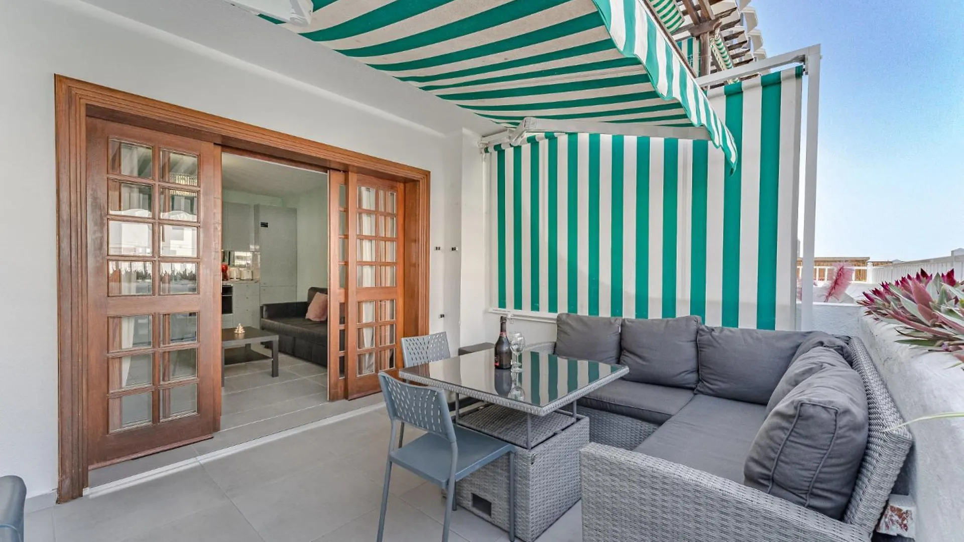 Brand New Apartment In Parque Royal Pool Terrace Wifi Costa Adeje  Spagna